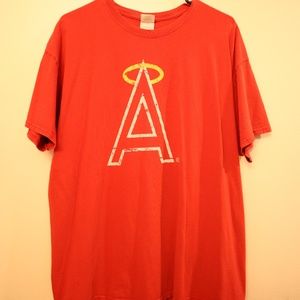 VINTAGE ANGELS TEE